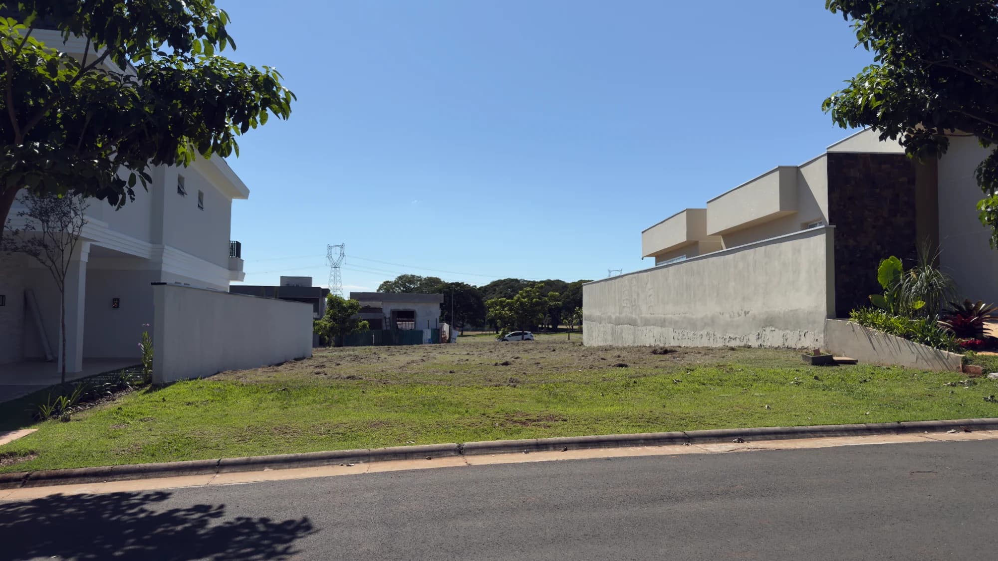 Imagine construir a casa dos seus sonhos em um dos condomínios mais desejados de Jaguariúna. Este te